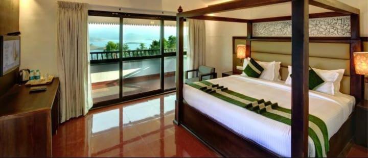 Contour Island Resort & Spa By Citrine Tariyod Exterior foto